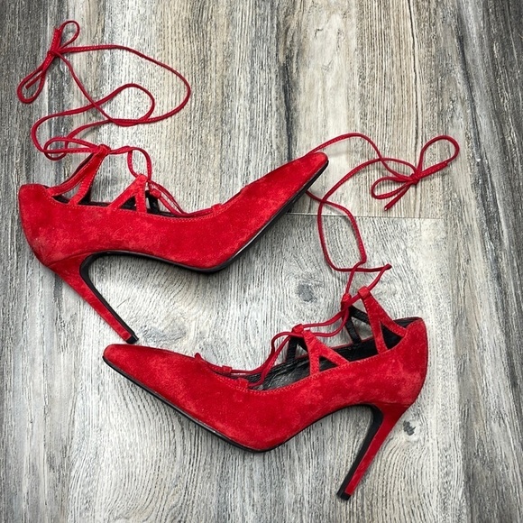 Jeffery Campbell Women’s Red Suede Brielle Lace Up Closed Toed Heels, size 8.5 - Picture 3 of 11